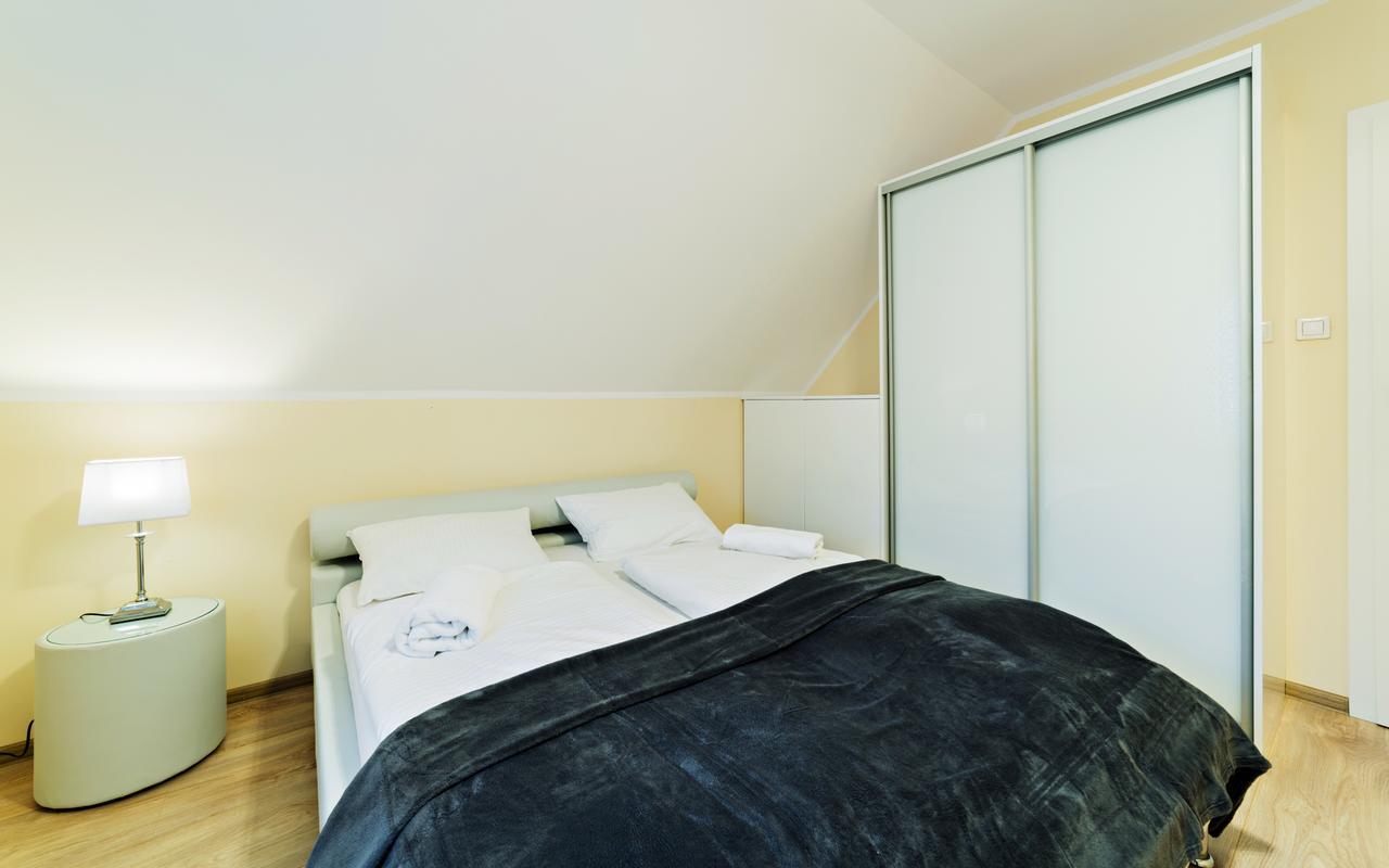 Apartamenty Everysky - Komuny Paryskiej Karpacz Esterno foto